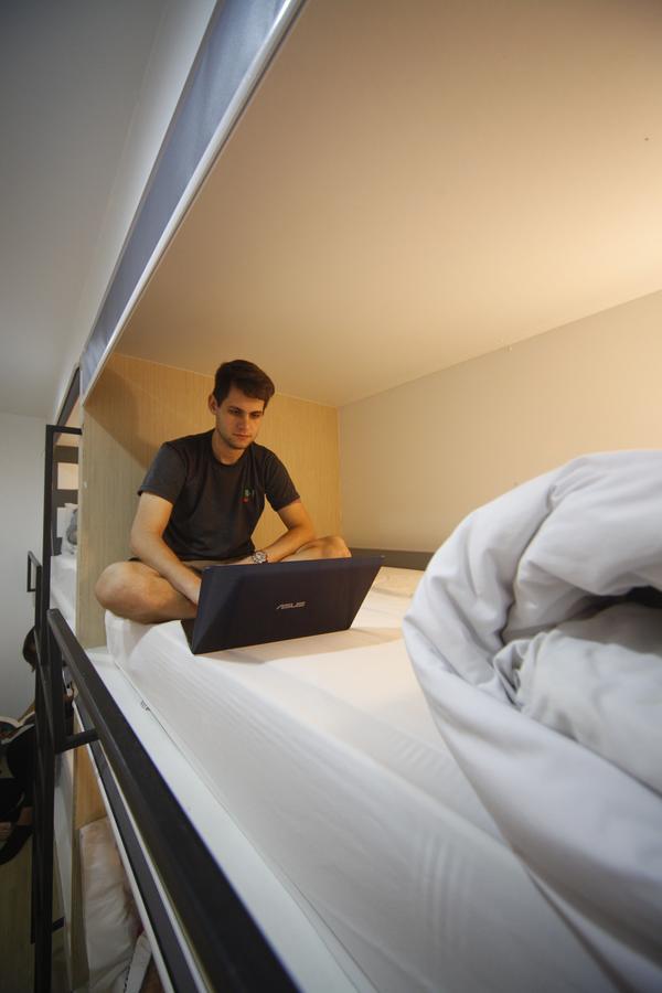 Monkeynap Hostel Bangkok Esterno foto
