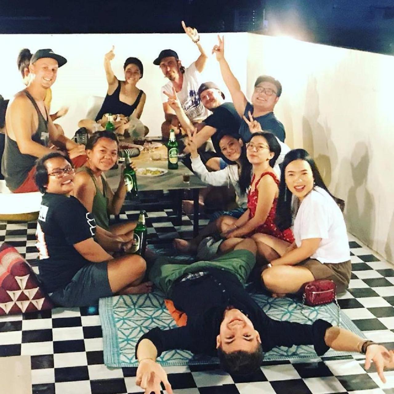 Monkeynap Hostel Bangkok Esterno foto